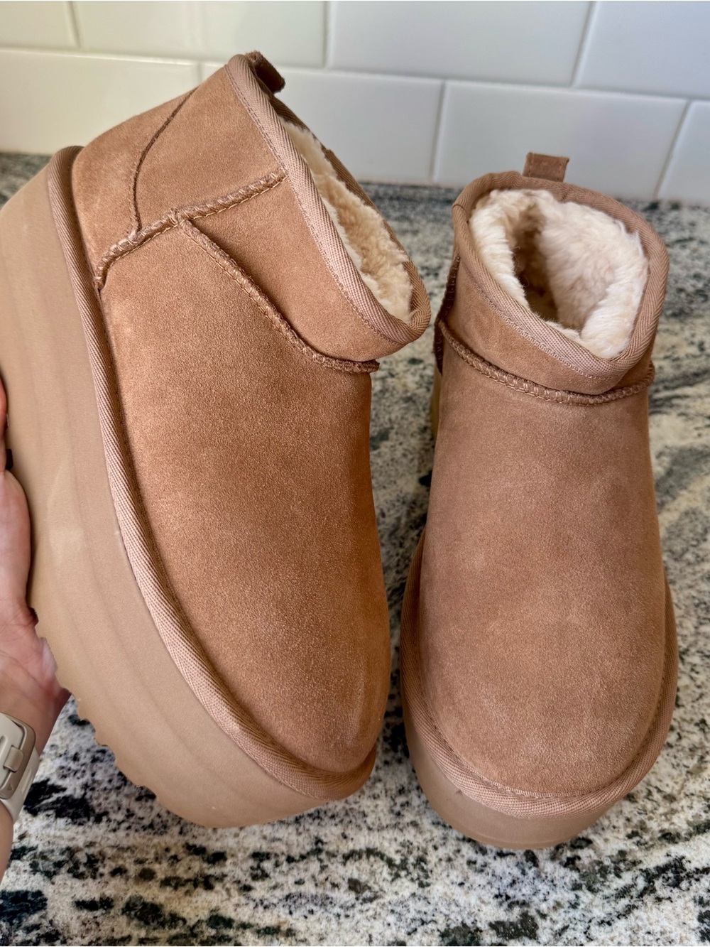 UGG Classic Ultra Mini Platform Boots in Chestnut. Size 7. Like new.